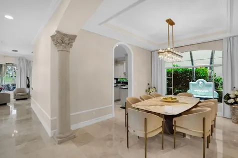 718 Edgebrook Lane West Palm Beach FL 33411