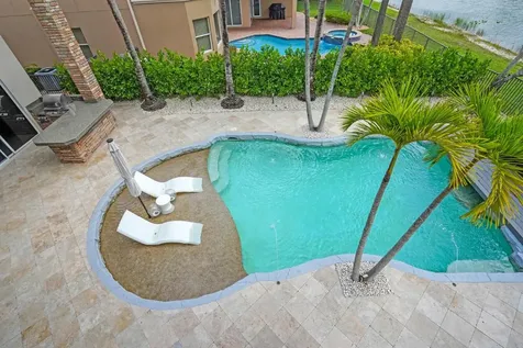 718 Edgebrook Lane West Palm Beach FL 33411