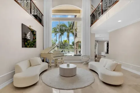 718 Edgebrook Lane West Palm Beach FL 33411