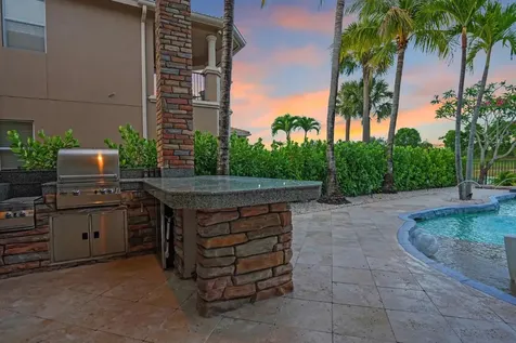 718 Edgebrook Lane West Palm Beach FL 33411