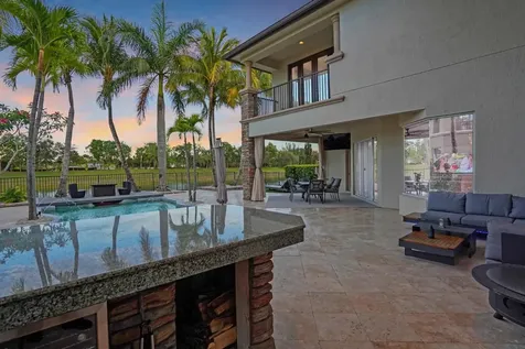 718 Edgebrook Lane West Palm Beach FL 33411