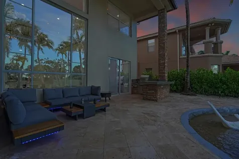 718 Edgebrook Lane West Palm Beach FL 33411