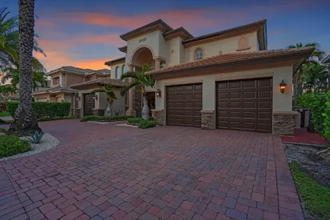 718 Edgebrook Lane West Palm Beach FL 33411