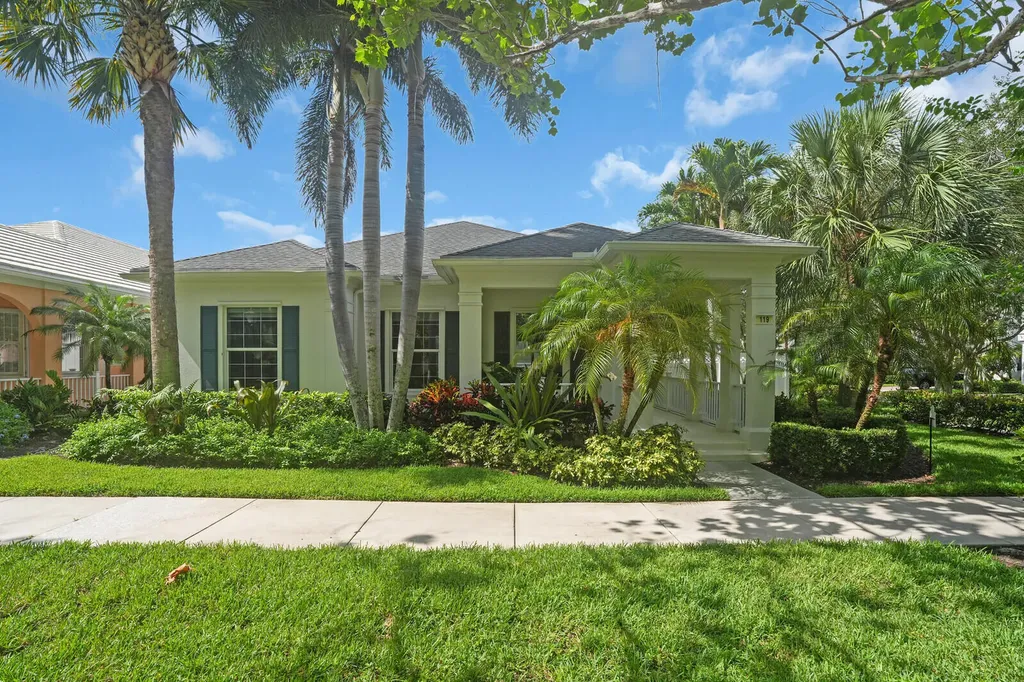 119 Bellefontaine Lane Jupiter FL 33458