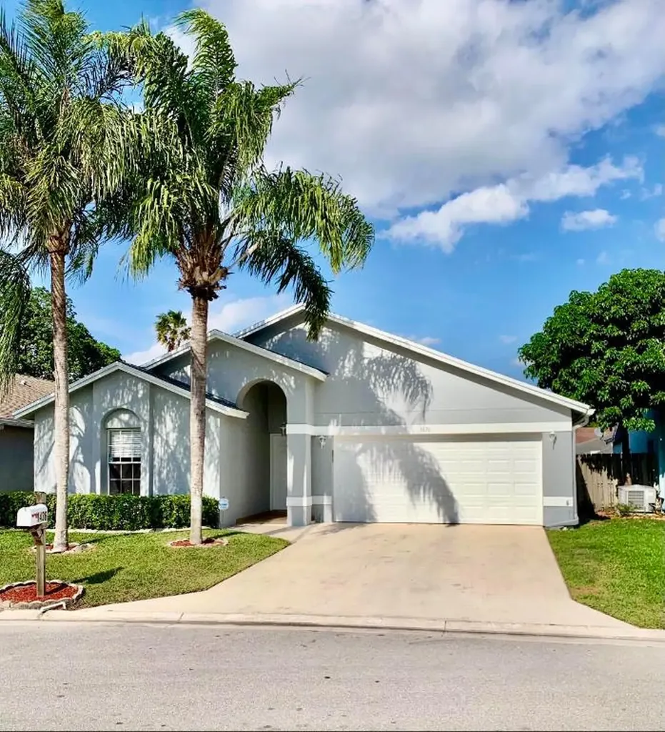 1436 Waterway Cove Drive Wellington FL 33414