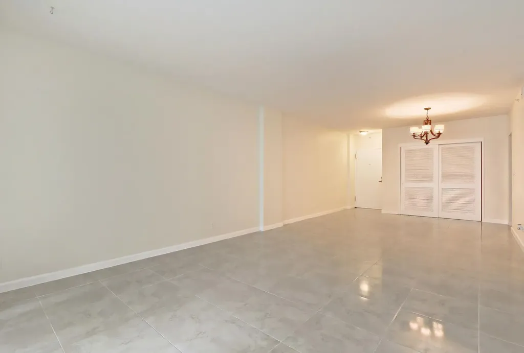 3001 S Ocean Drive Hollywood FL 33019
