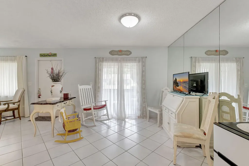 14195 Campanelli Drive Delray Beach FL 33484