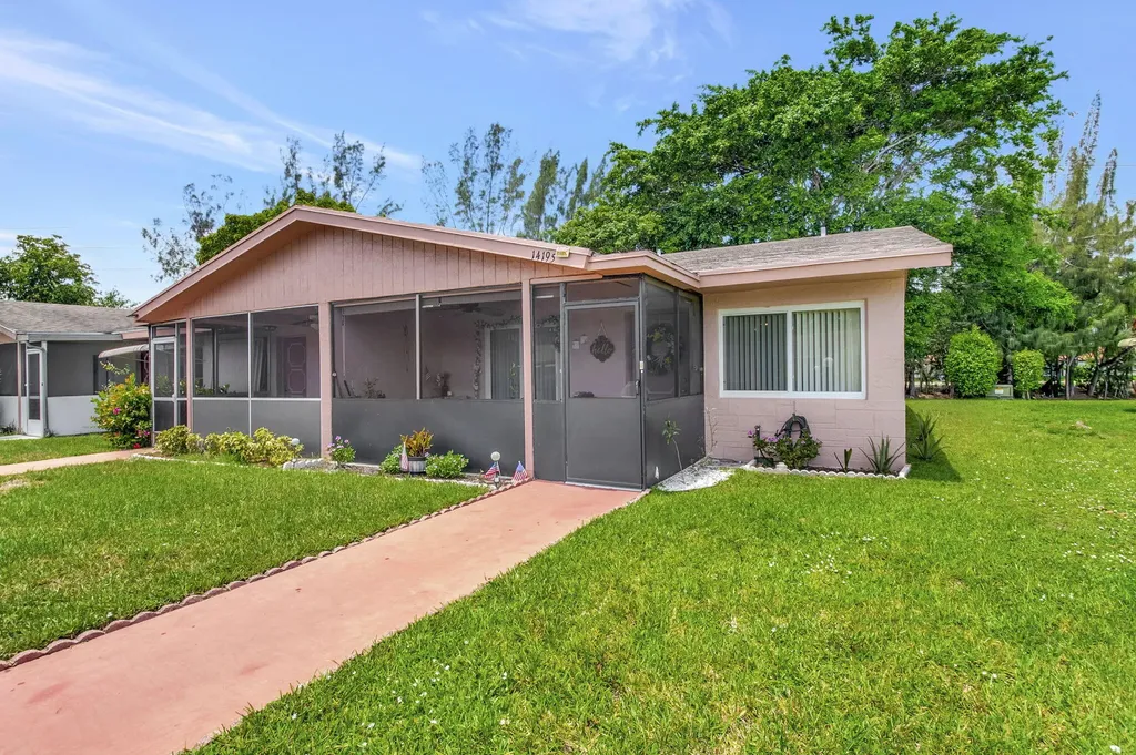 14195 Campanelli Drive Delray Beach FL 33484