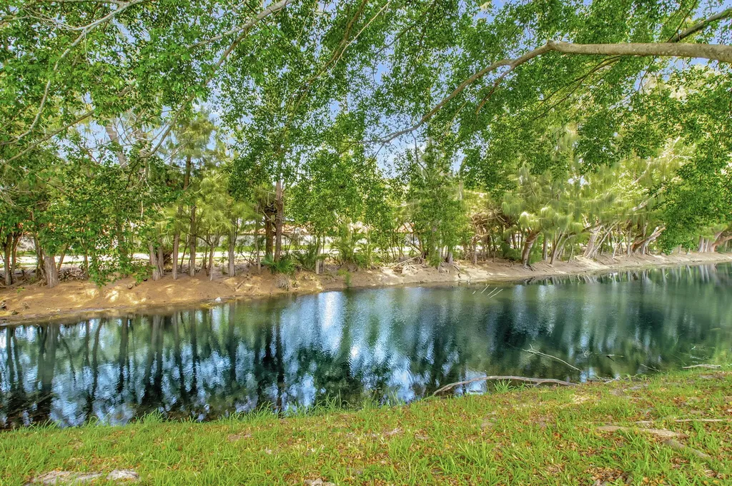 14195 Campanelli Drive Delray Beach FL 33484