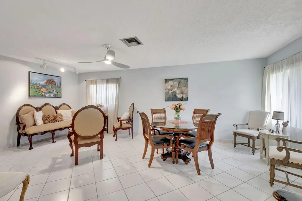 14195 Campanelli Drive Delray Beach FL 33484