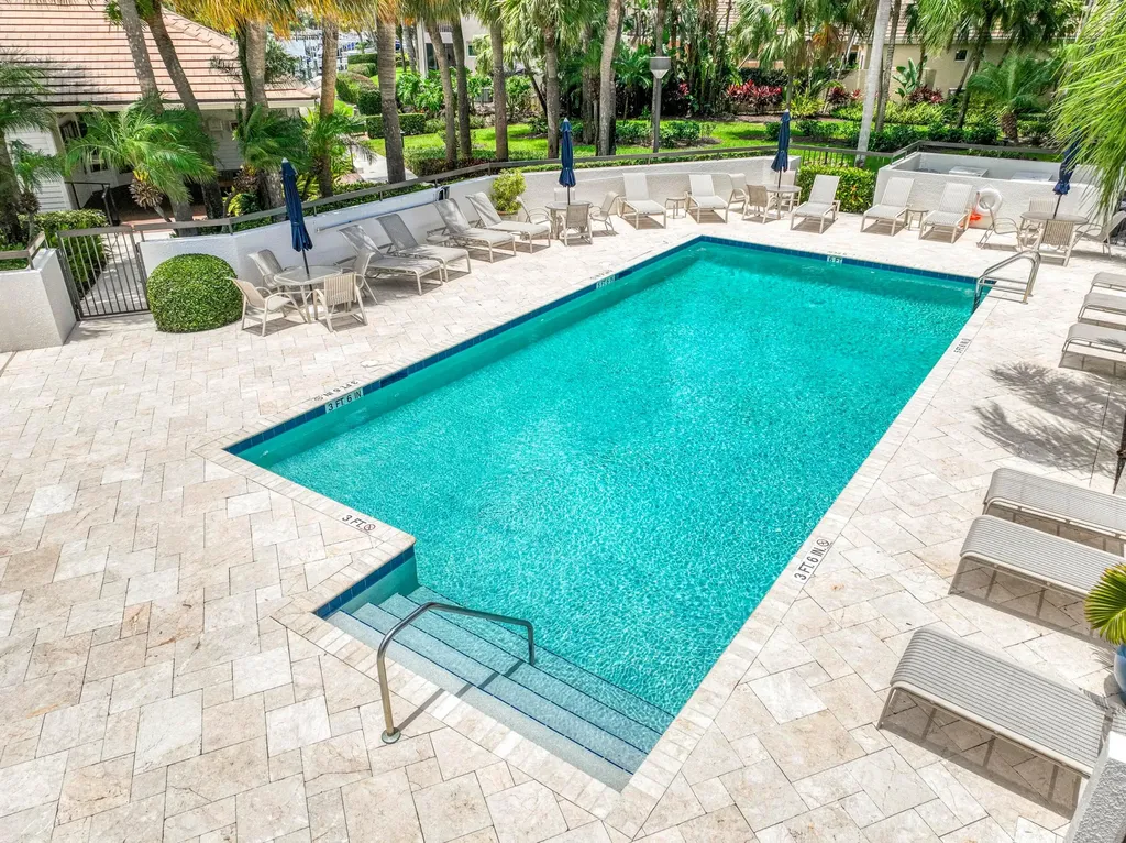 325 Oak Harbour Drive Juno Beach FL 33408