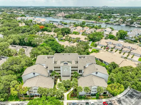 325 Oak Harbour Drive Juno Beach FL 33408