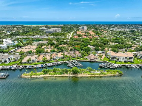 325 Oak Harbour Drive Juno Beach FL 33408