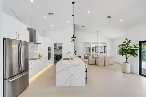 3099 NW 25th Way Boca Raton FL 33434