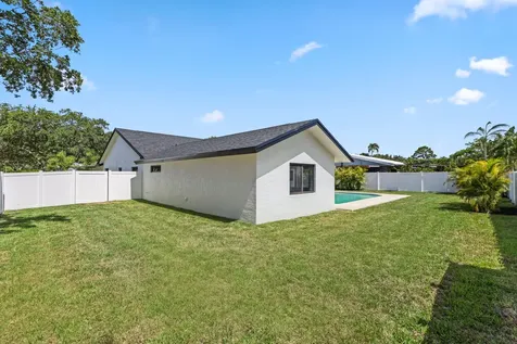 3099 NW 25th Way Boca Raton FL 33434