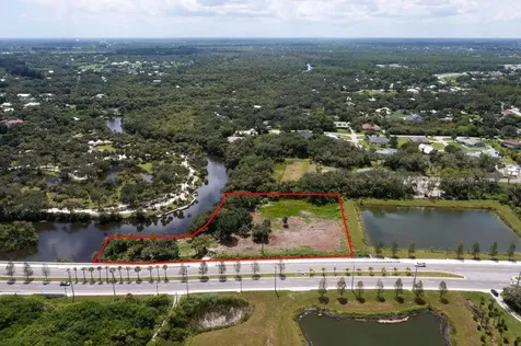 2083 W Midway Road Fort Pierce FL 34981