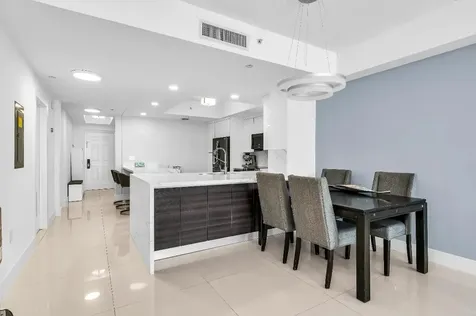 3330 NE 190th Street Aventura FL 33180