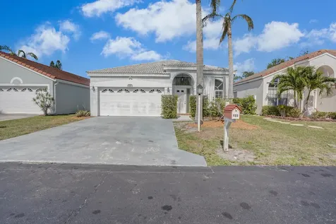 127 Oakwood Way Greenacres FL 33463