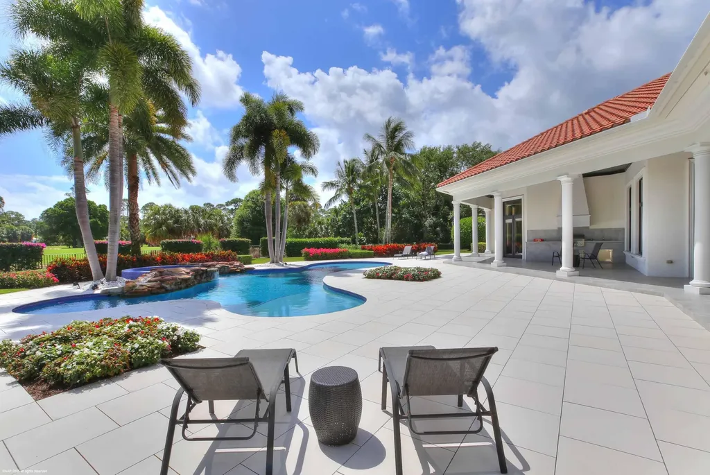 12210 Tillinghast Circle Palm Beach Gardens FL 33418