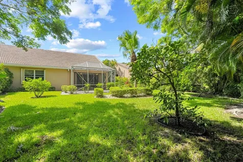 4663 Carlton Golf Drive Lake Worth FL 33449