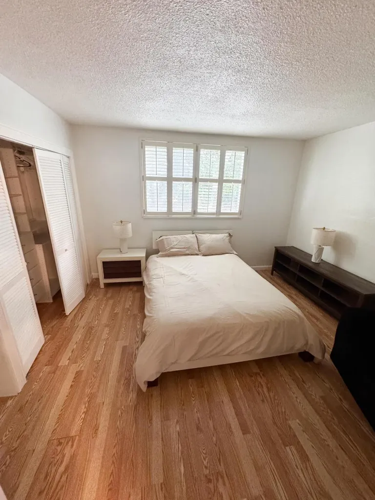 2565 S Ocean 2060 Boulevard Palm Beach FL 33480