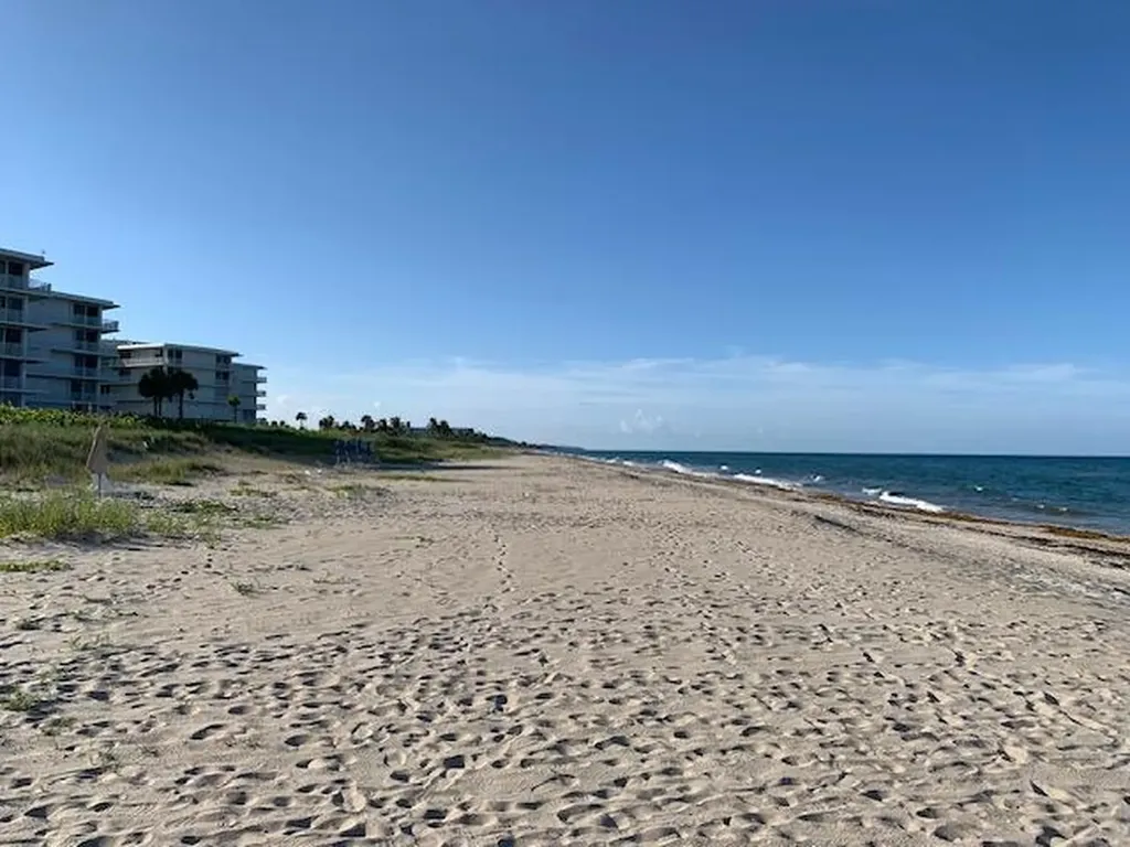 2565 S Ocean 2060 Boulevard Palm Beach FL 33480