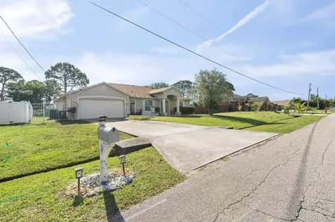 663 NW North Macedo Boulevard Port St Lucie FL 34983