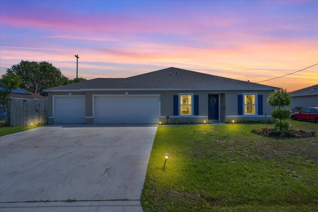 131 NW Curtis Street Port St Lucie FL 34983