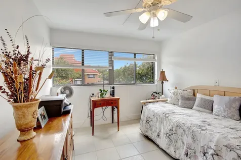 15499 N Miami Lakeway N Miami Lakes FL 33014