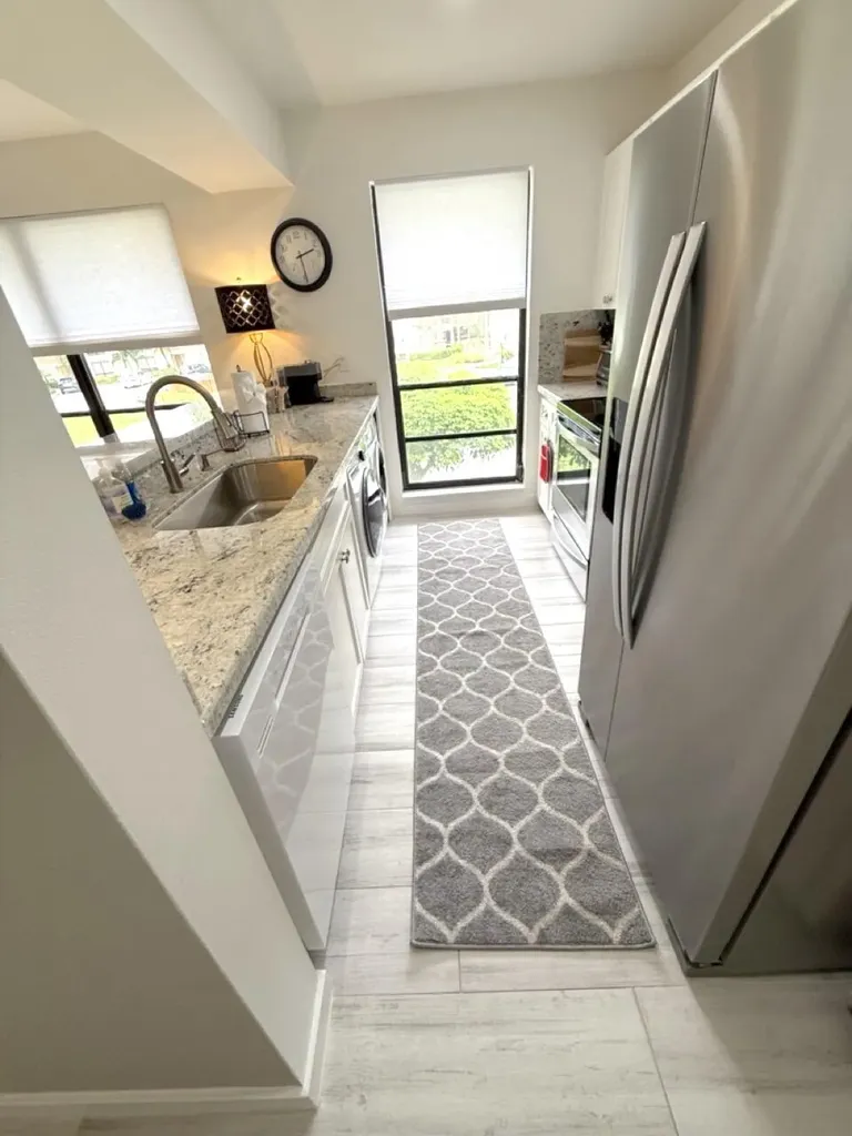 616 Brackenwood Cove Palm Beach Gardens FL 33418