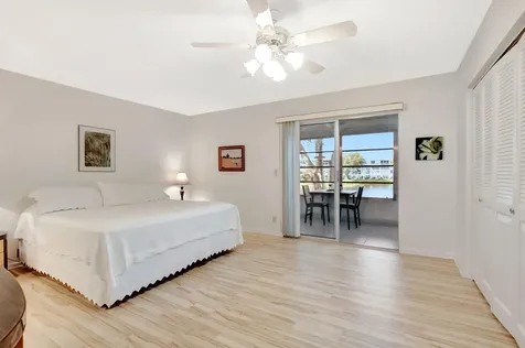 2043 Cambridge C Deerfield Beach FL 33442