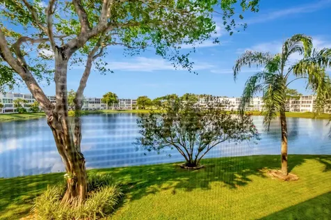 2043 Cambridge C Deerfield Beach FL 33442