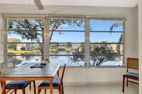 2043 Cambridge C Deerfield Beach FL 33442