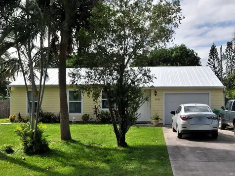 2062 SE Berkshire Boulevard Port St Lucie FL 34952