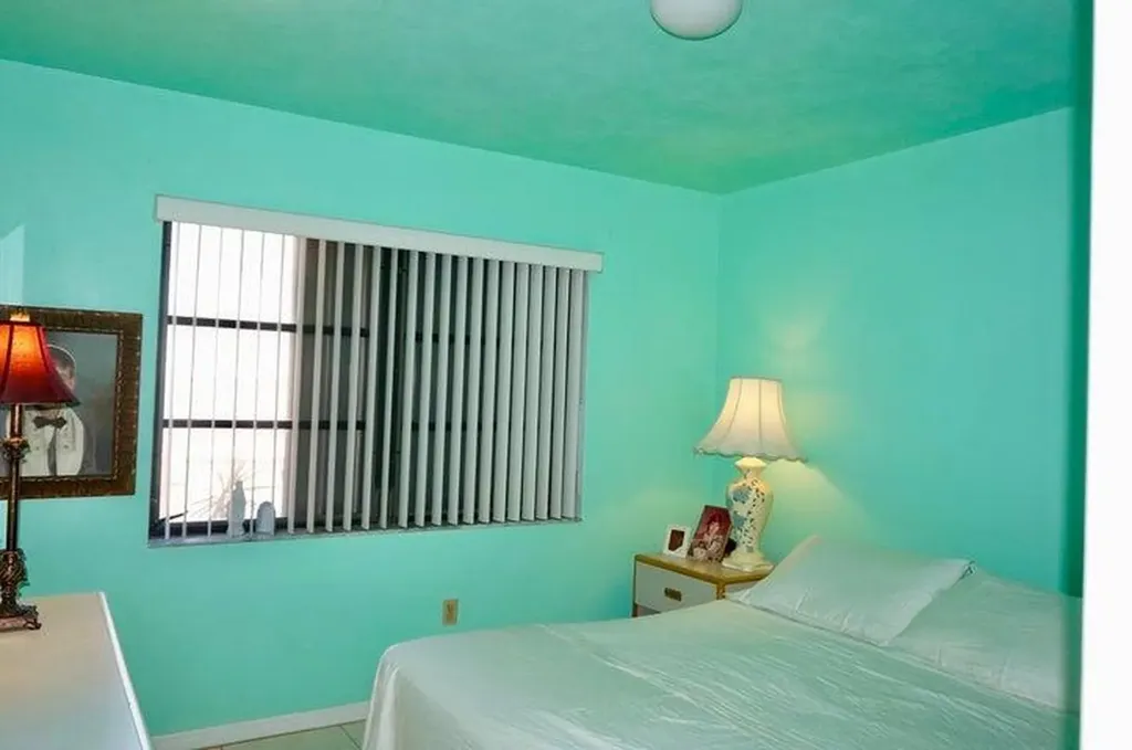 1716 Barton Court Lake Worth Beach FL 33460
