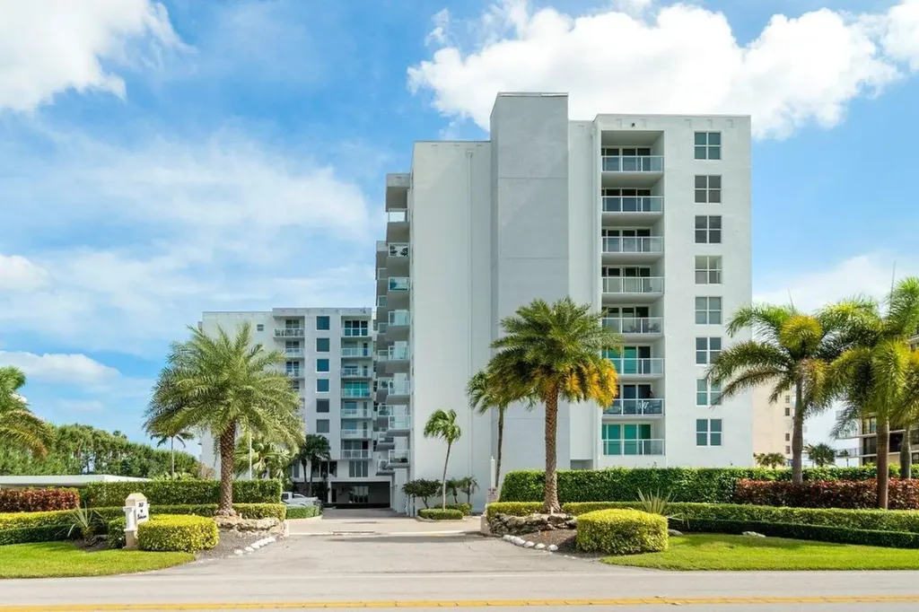 3450 S Ocean Boulevard South Palm Beach FL 33480