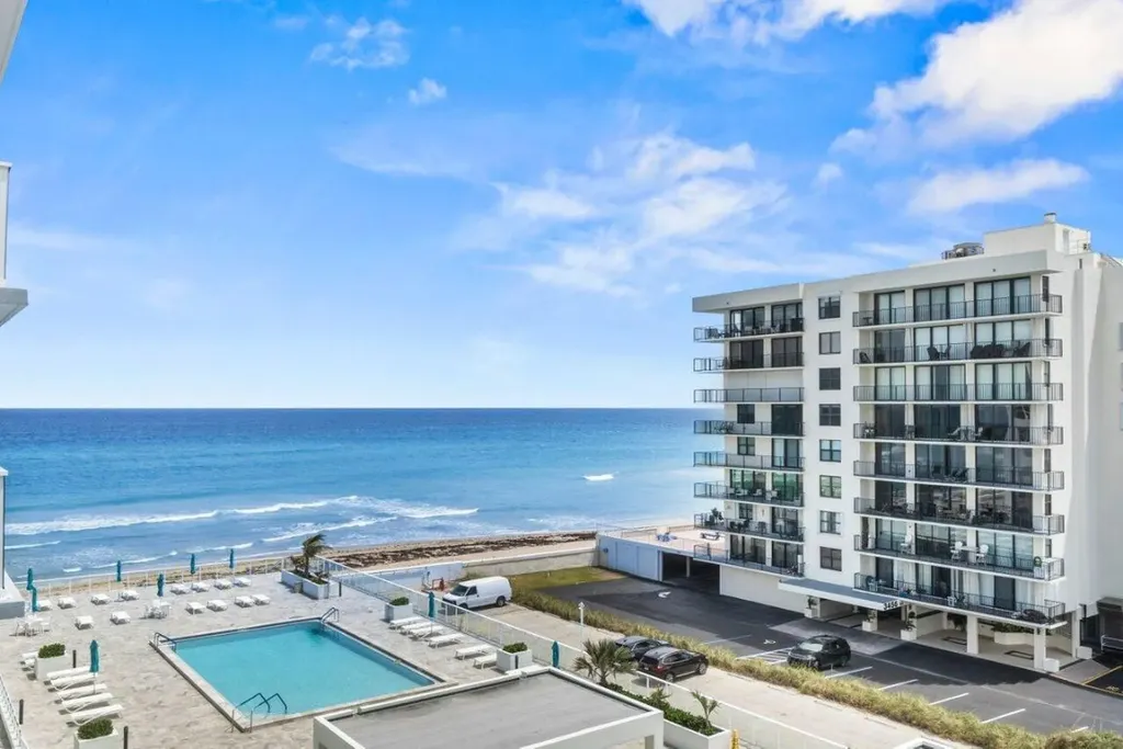 3450 S Ocean Boulevard South Palm Beach FL 33480