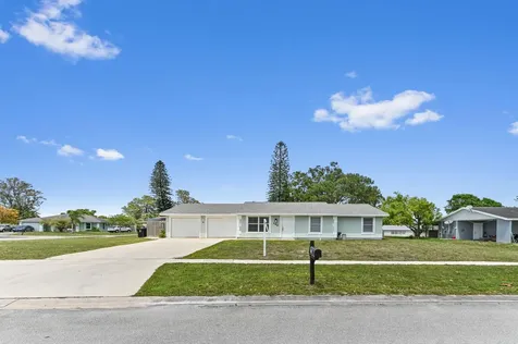 303 NE Solida Circle Port St Lucie FL 34983