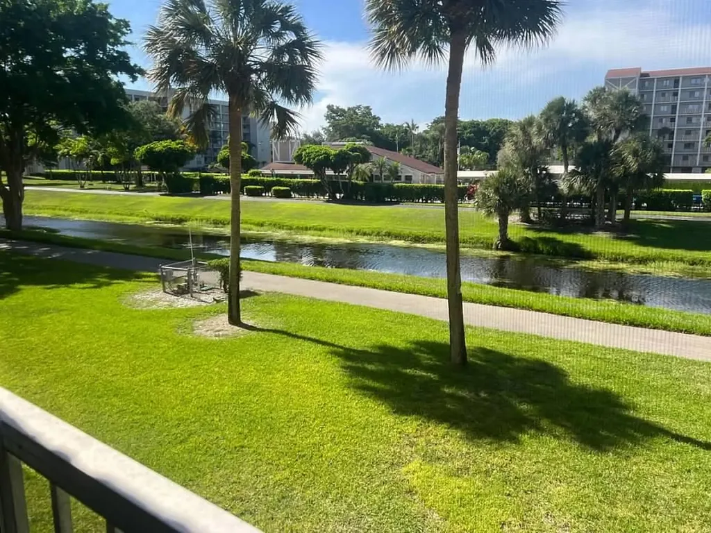 14527 Bonaire Boulevard Delray Beach FL 33446