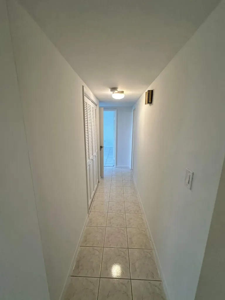 3850 Washington Street Hollywood FL 33021