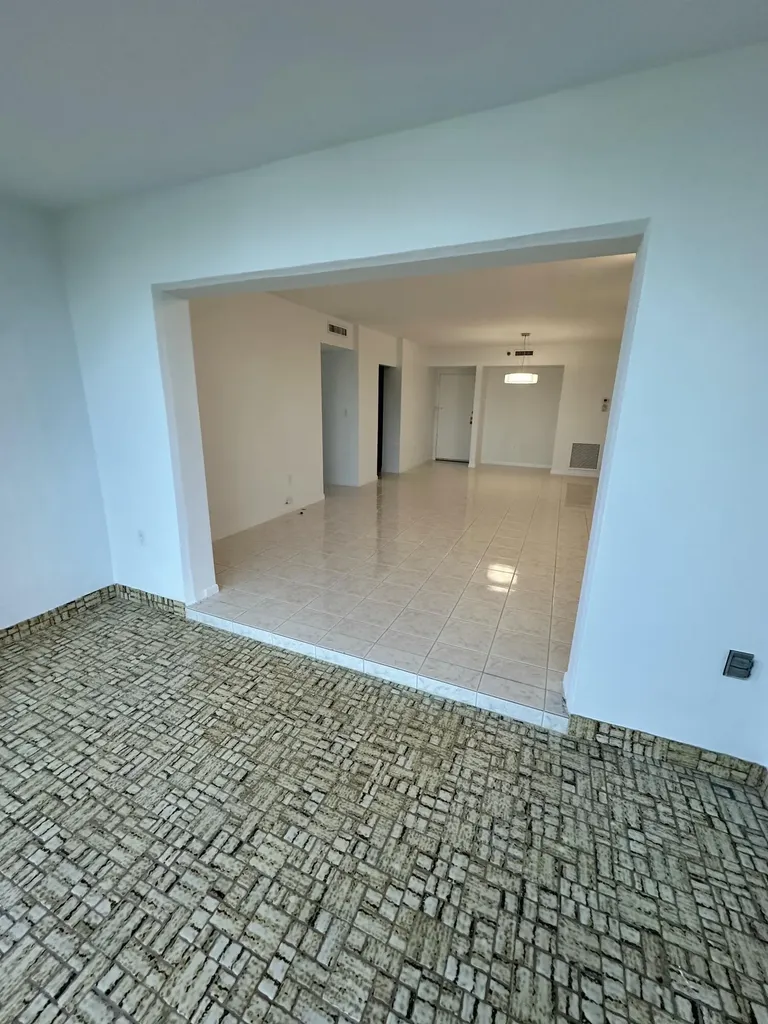 3850 Washington Street Hollywood FL 33021