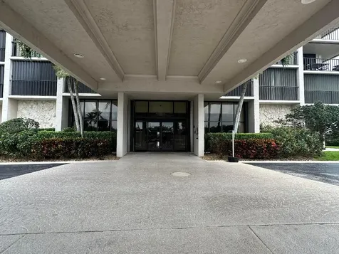 5047 N Highway A1a Hutchinson Island FL 34949