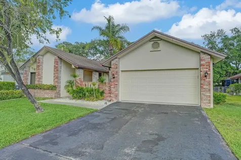18356 181st Circle S Boca Raton FL 33498