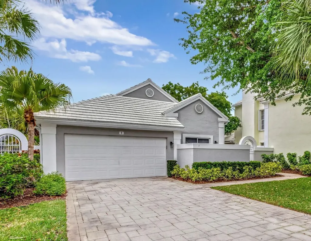 7 Wyndham Lane Palm Beach Gardens FL 33418