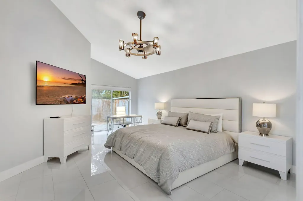 7 Wyndham Lane Palm Beach Gardens FL 33418