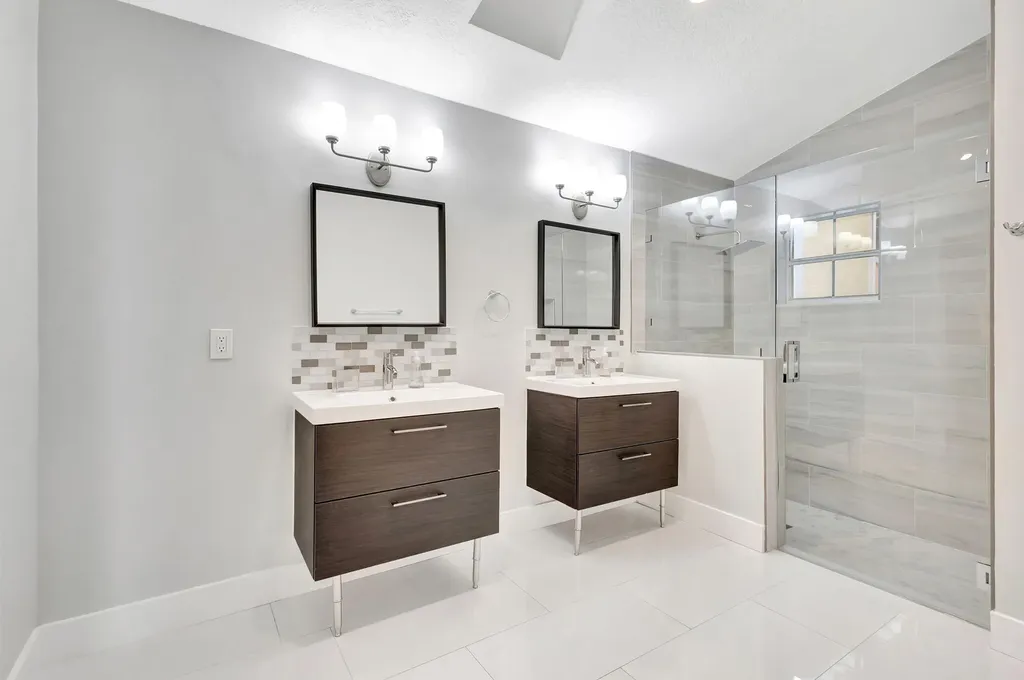7 Wyndham Lane Palm Beach Gardens FL 33418