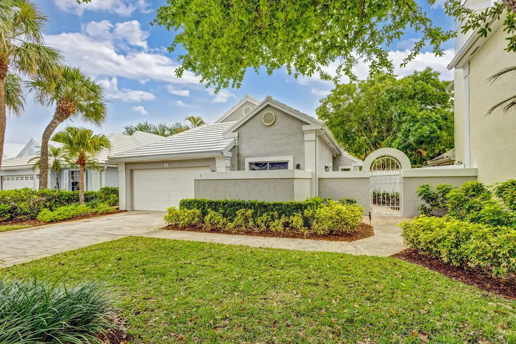 7 Wyndham Lane Palm Beach Gardens FL 33418