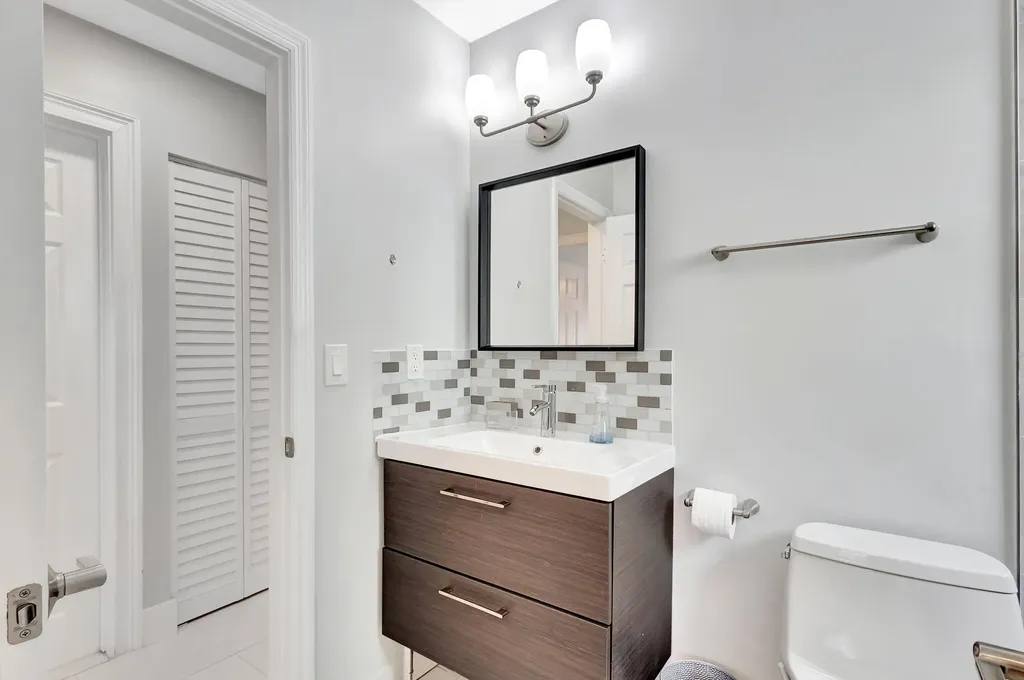 7 Wyndham Lane Palm Beach Gardens FL 33418