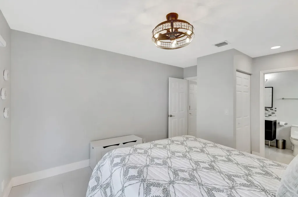 7 Wyndham Lane Palm Beach Gardens FL 33418