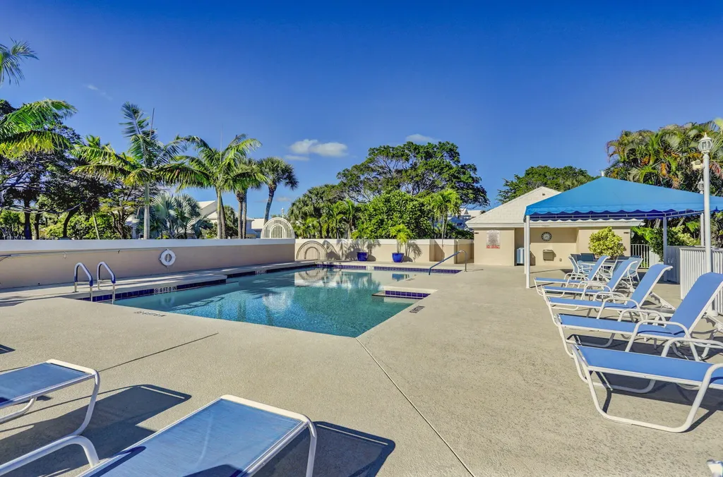 7 Wyndham Lane Palm Beach Gardens FL 33418